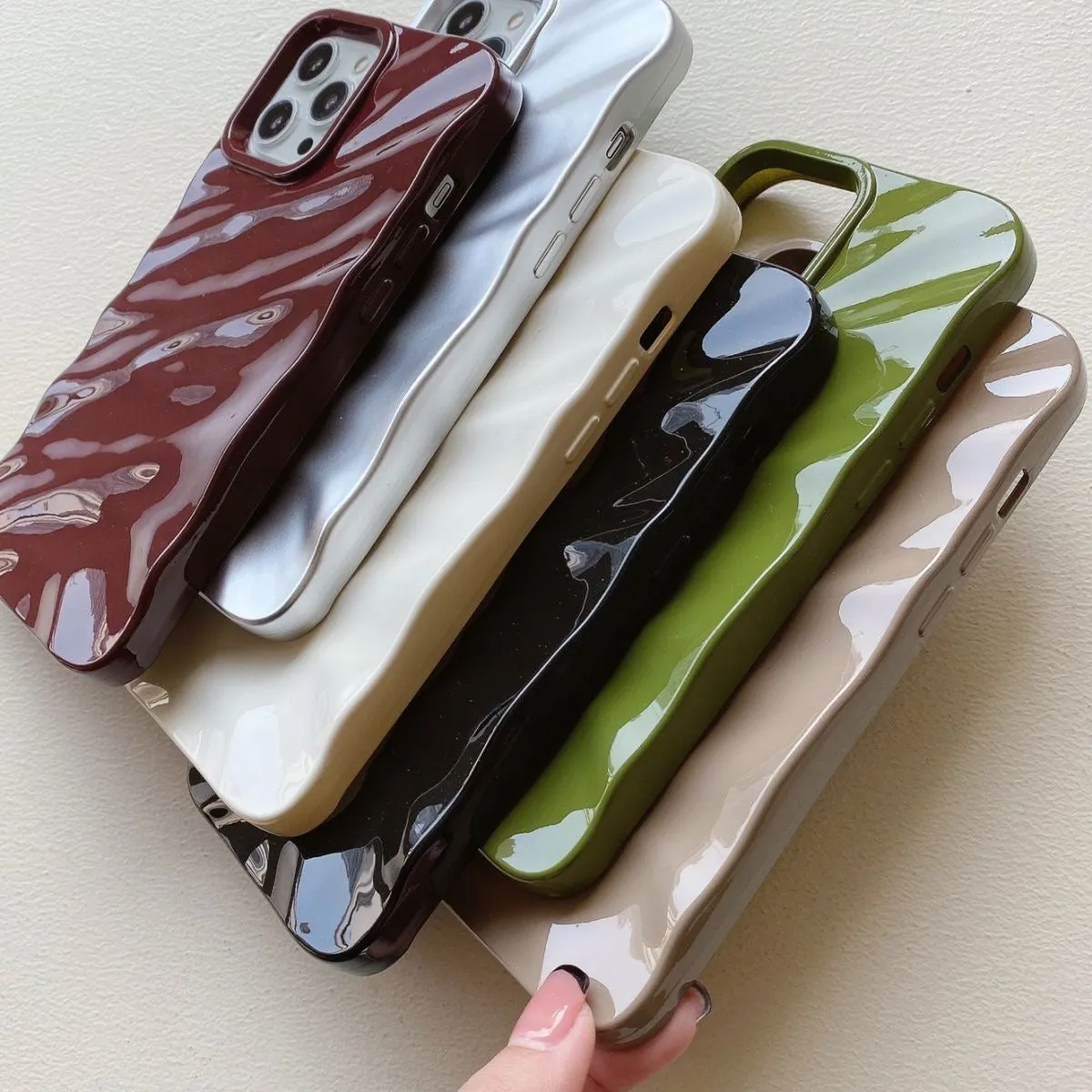 Glossy Luxe Texture Iphone Cover