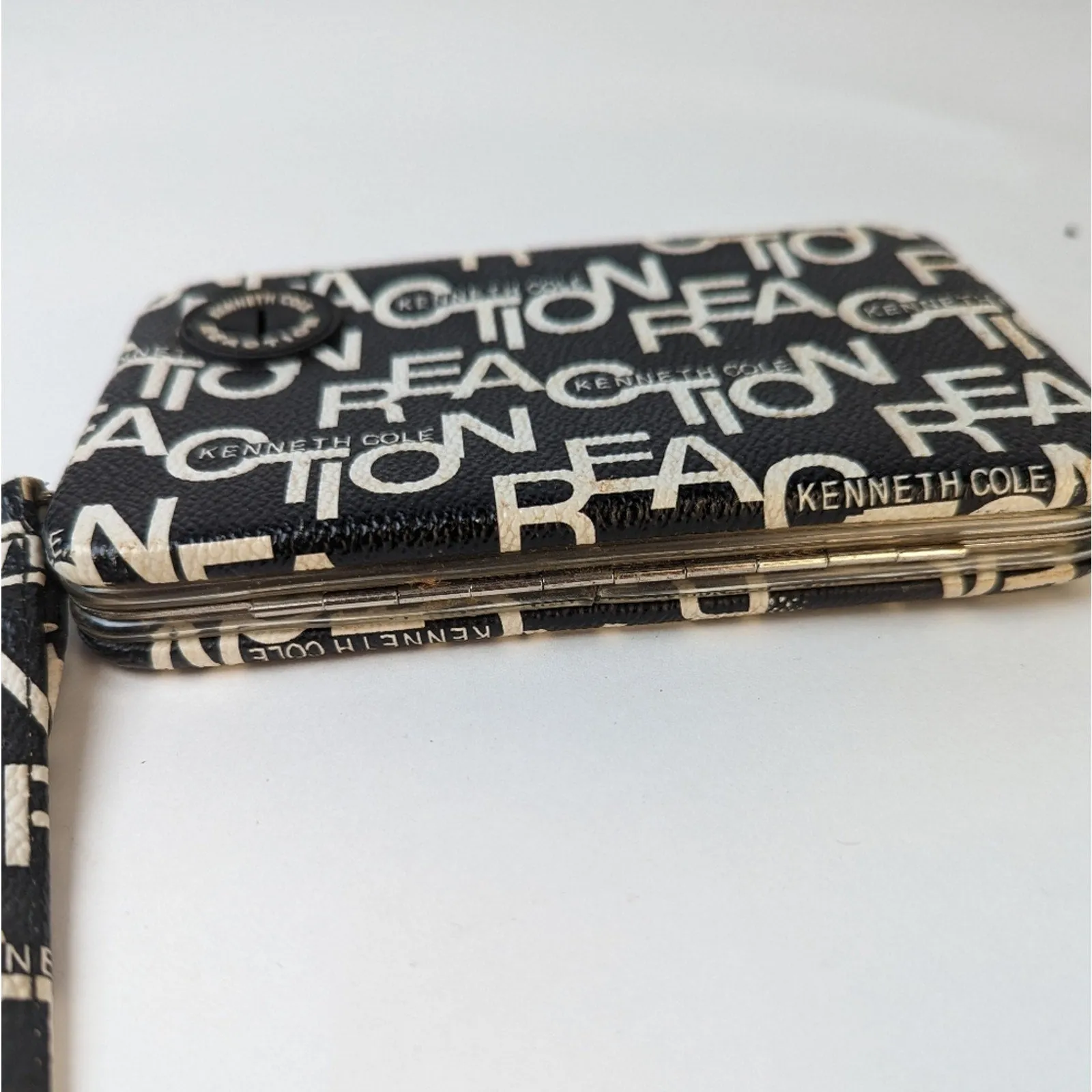 Kenneth Cole Reaction Clutch Wristlet