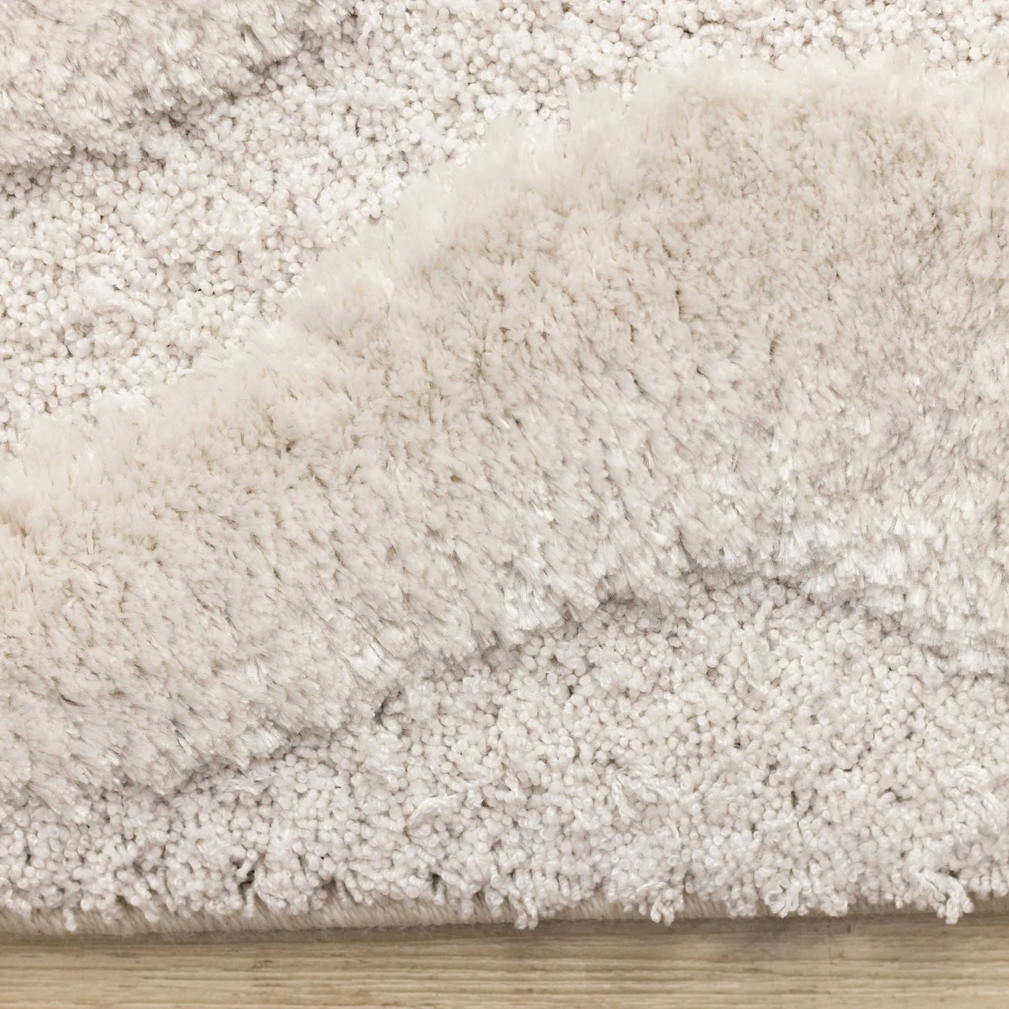 Luxe Area Rug - 5'x8'