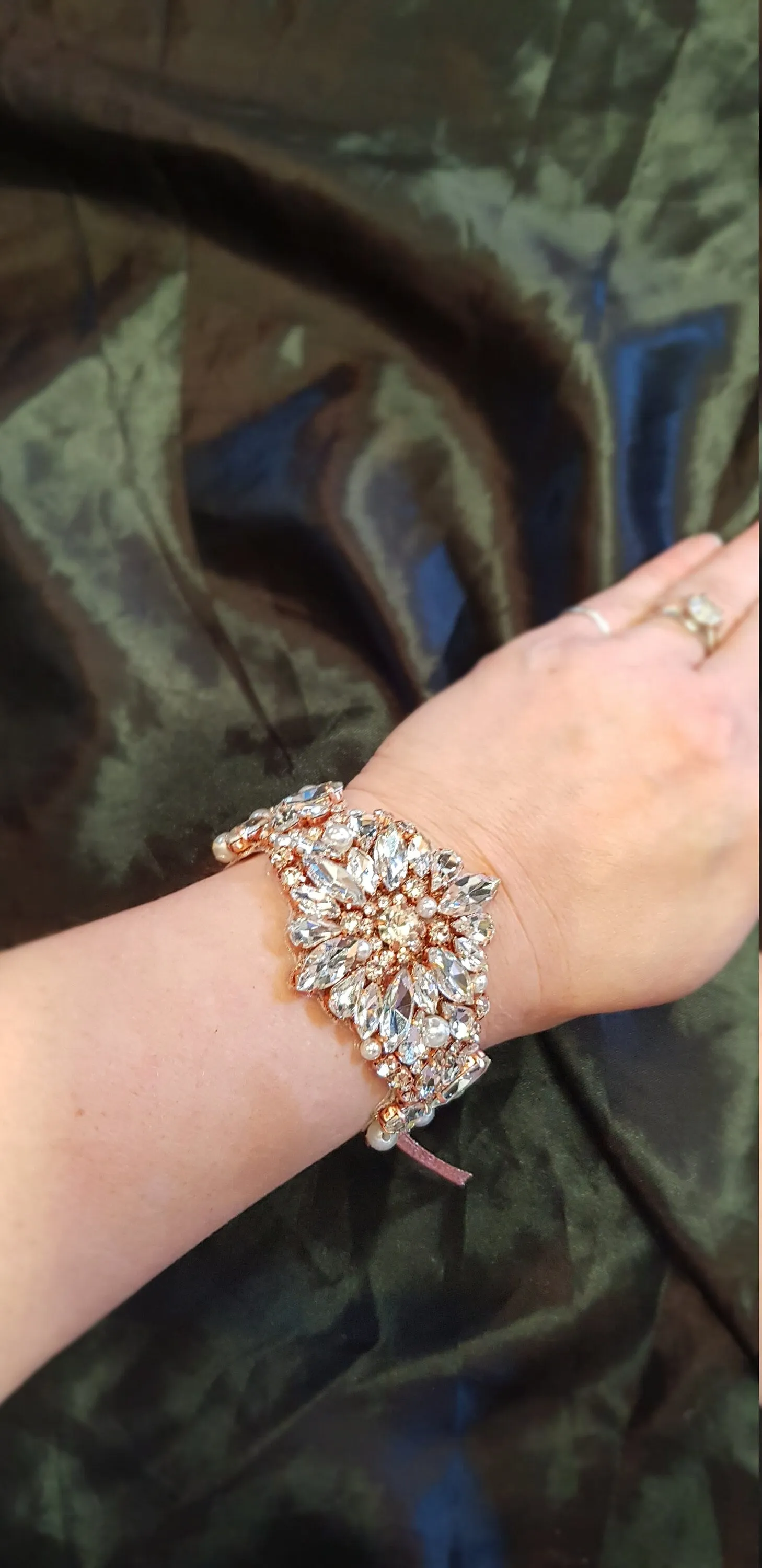 Rose gold crystal Flower wrist corsage set of 4 pieces, Wedding cuff, BRIDAL WRISTLET by Crystal wedding uk